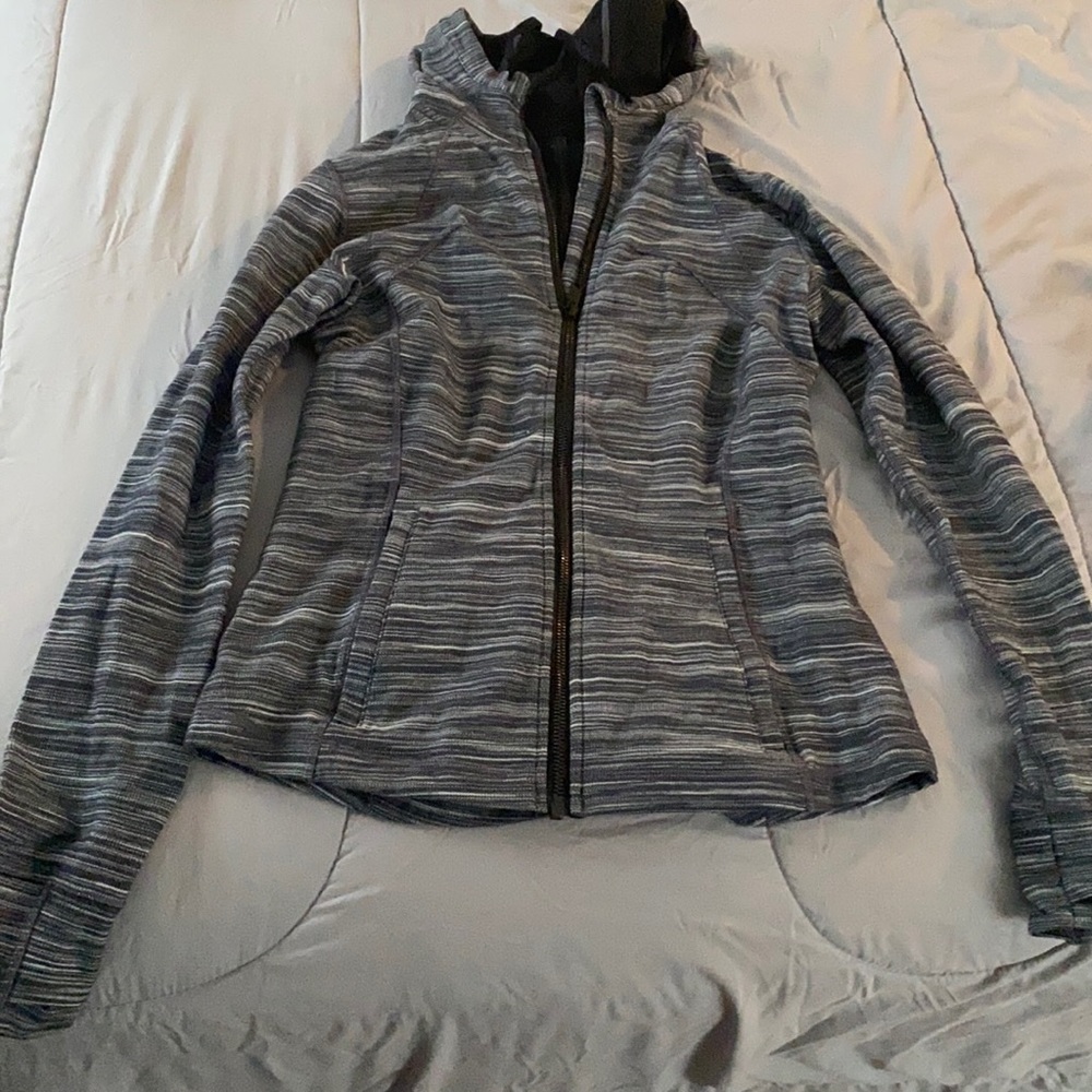Lululemon hooded define jacket